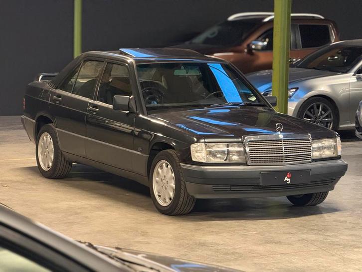 Mercedes 190E 1.8i Cocoon // Prête à immat, Auto's, Mercedes-Benz, Particulier, 190-Serie, ABS, Benzine, Berline, 4 deurs, Handgeschakeld
