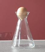 Glazen karaf, Ophalen