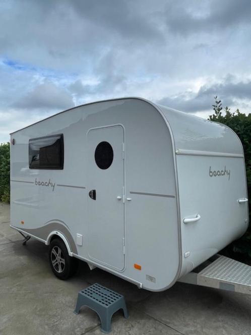 hobby beachy 420, Caravans en Kamperen, Caravans, Bedrijf, tot en met 4, 500 - 750 kg, Treinzit, Hobby, Dwarsbed, Lengtebed, 4 tot 5 meter