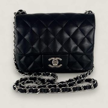 Chanel square mini classic single flap beschikbaar voor biedingen