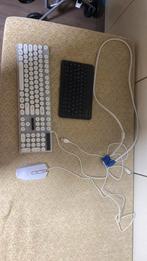 Gaming keyboard, bluetooth toetsenbord, gaming mouse en VGA, Computers en Software, Ophalen, Gaming toetsenbord, Zo goed als nieuw