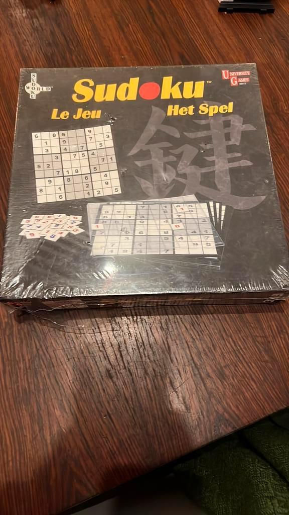 Sudoku, Hobby en Vrije tijd, Gezelschapsspellen | Bordspellen, Nieuw, Een of twee spelers, Ophalen