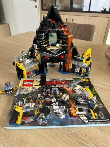 Lego Ninjago 70631 Garmadon's vulkaanbasis beschikbaar voor biedingen