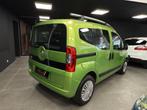 FIAT FIORINO BENZINE 132.000KM /CARPLAY/NAVI/ TOPSTAAT, Auto's, Bluetooth, Zwart, Bedrijf, 1400 cc