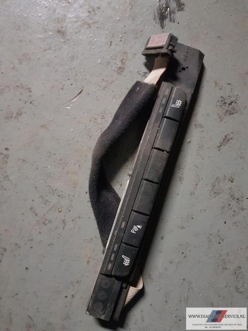 BMW E90 E91 stoelverwarming en PDC schakelaar  6962606, Auto-onderdelen, Dashboard en Schakelaars, BMW, Gebruikt, Ophalen of Verzenden