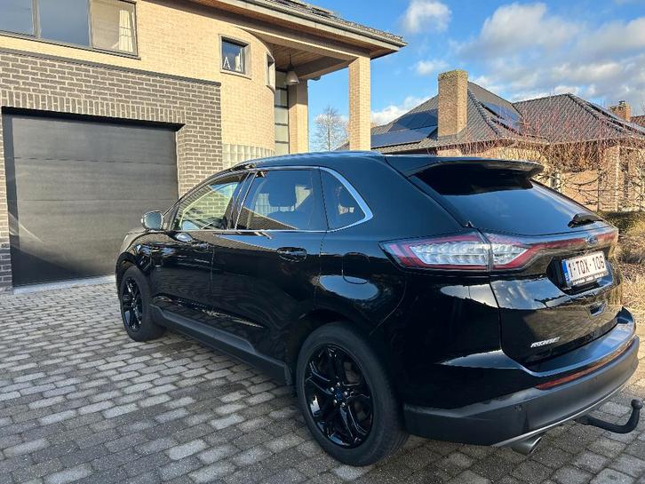 Ford Edge Titanium AWD - Excellent état, Autos, Ford, Particulier, Edge, 4x4, ABS, Caméra de recul, Phares directionnels, Régulateur de distance