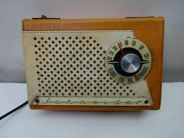 Vintage radio Schneider uit 1959. beschikbaar voor biedingen
