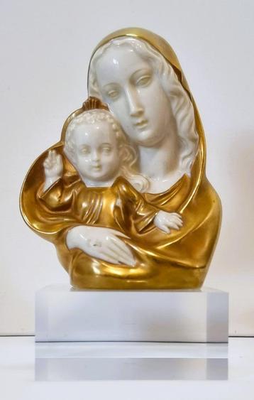 Beeld Maria met kind, goud verguld. beschikbaar voor biedingen