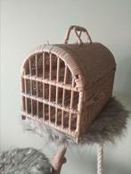 Rieten transport mandje / bench voor kat of hondje (retro), Ophalen, Zo goed als nieuw