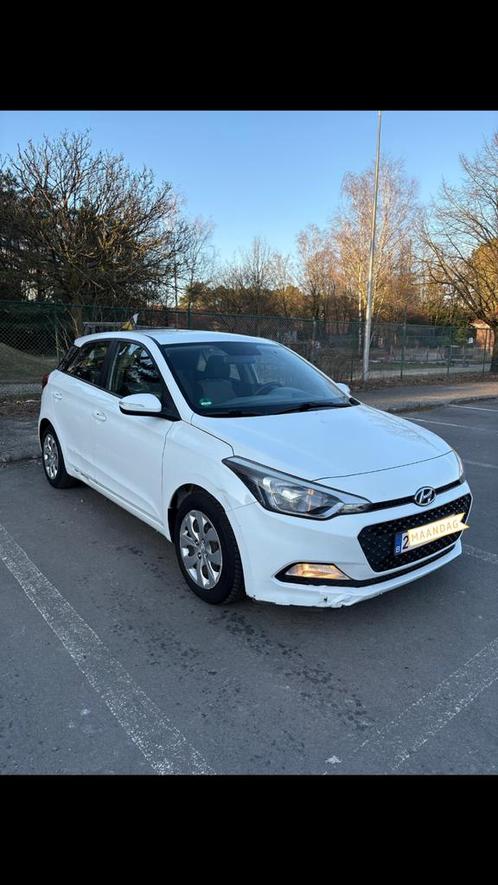 Hyundai i20 benzine, Auto's, Hyundai, Particulier, i20, Elektrische ramen, Benzine, Euro 6, Handgeschakeld, Dealer onderhouden