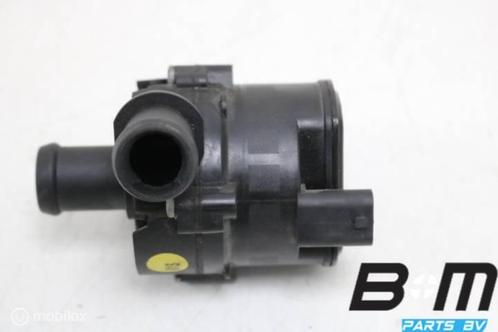 Extra waterpomp Audi A3 8V 5Q0121599R, Auto-onderdelen, Motor en Toebehoren, Gebruikt