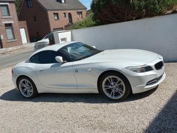 BMW  Z4 2.0i sDrive Xenon, toit électr.,cuir,navig., BV manu, Auto's, Euro 5, Achterwielaandrijving, 4 cilinders, Cabriolet