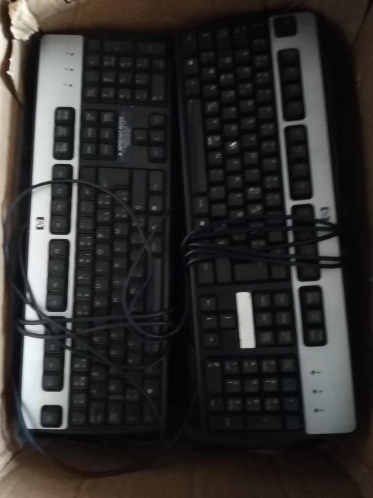 toetsenborden voor computers, Computers en Software, Toetsenborden, Azerty, Bedraad, Ophalen