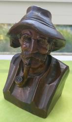 Houten herenborst met hoed en pijp, Ophalen