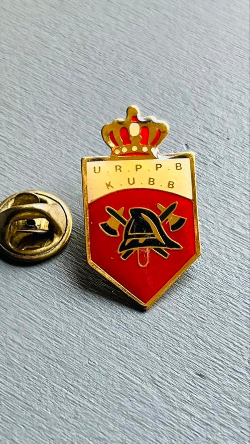 U.R.P.P.B  K.U.B.B. Brabdweer pin, Verzamelen, Speldjes, Pins en Buttons, Zo goed als nieuw, Verzenden