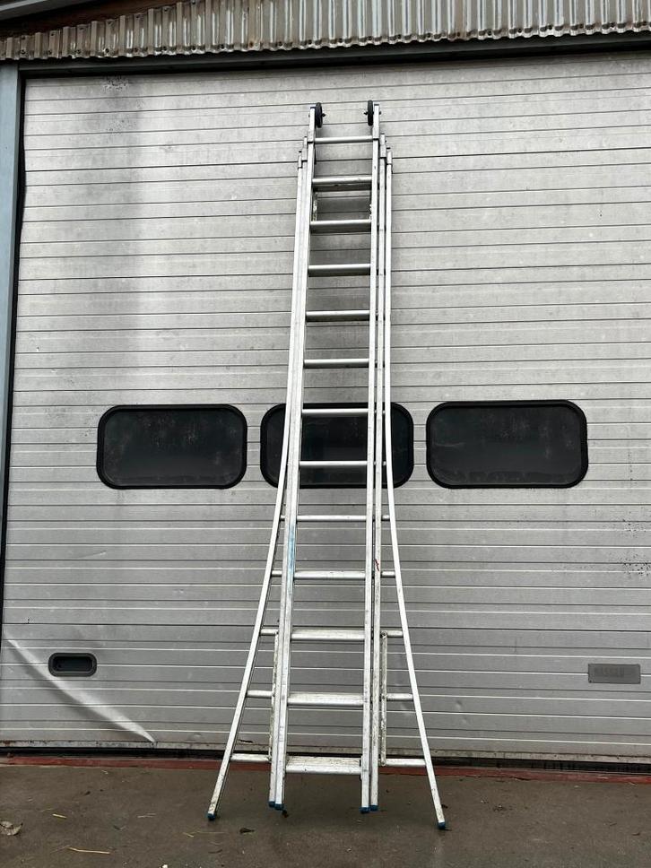 Solide D 3x12 alu ladder 7,75m (professioneel), Doe-het-zelf en Bouw, Ladders en Trappen, Gebruikt, Ladder, 2 tot 4 meter, Opvouwbaar of Inschuifbaar