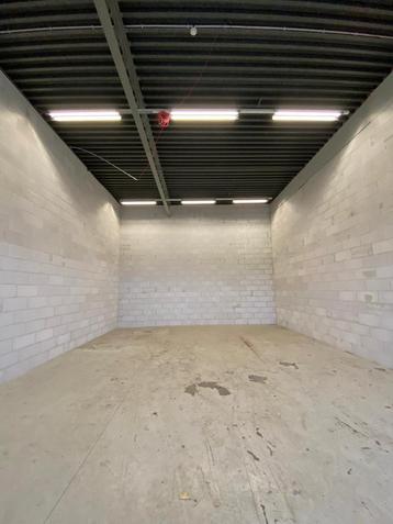 KMO Unit / Magazijn te huur 50m2 beschikbaar voor biedingen