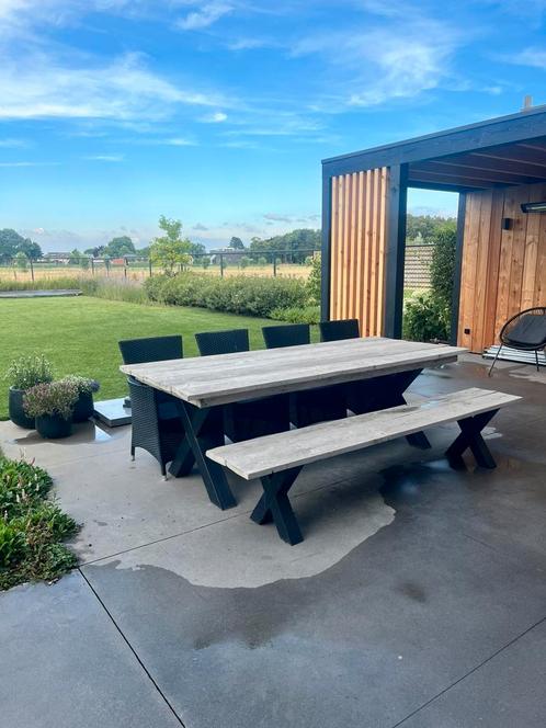 Tuintafel met bijpassende bank, Tuin en Terras, Tuintafels, Gebruikt, Rechthoekig, Hout, Ophalen