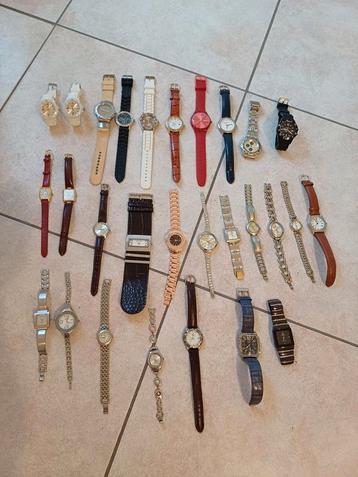 Lots de 28 belles montres hommes et femmes. Certaines encore