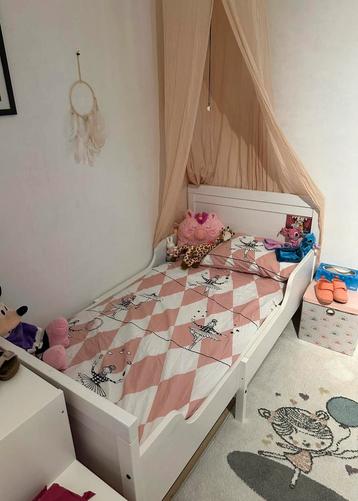 Meegroeibed “SUNDVIK” IKEA + meegroeimatras, Enlèvement, Comme neuf, 160 à 180 cm, Matelas