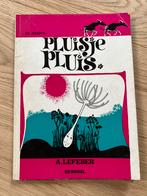 Retro boek Pluisje Pluis uit 1969 van De Sikkel, Ophalen of Verzenden, Gelezen, De sikkel