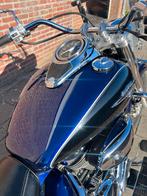 SUZUKI INTRUDER 800 IN NIEUWSTAAT 8800KM, Motoren, Cardan-aandrijving, Chopper, Particulier, 800 cc