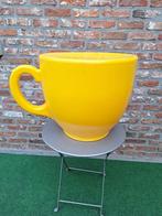 Gele theepot Holly Palmer diameter 58cm 41cm hoog, Antiek en Kunst, Ophalen
