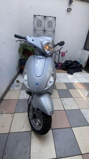 Piaggio fly 2 temps, Autres modèles, Comme neuf, Enlèvement, Deux-temps