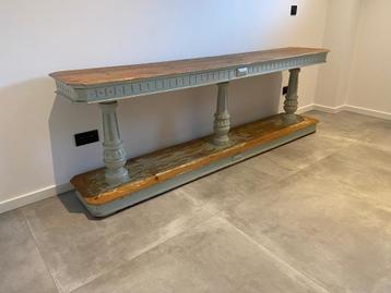 Antieke Sidetable beschikbaar voor biedingen