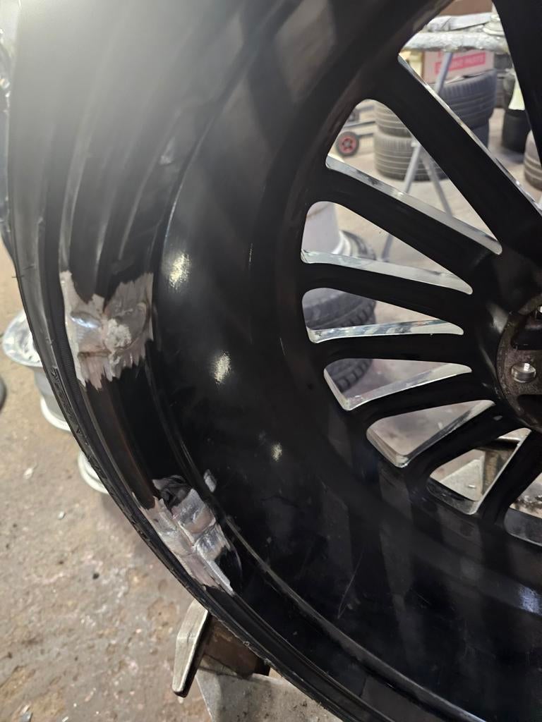 Réparation  jante fissuré  ou griffer