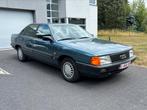 Audi 100 2,0 benzine oldtimer 1987, Auto's, Voorwielaandrijving, Stof, Blauw, Particulier