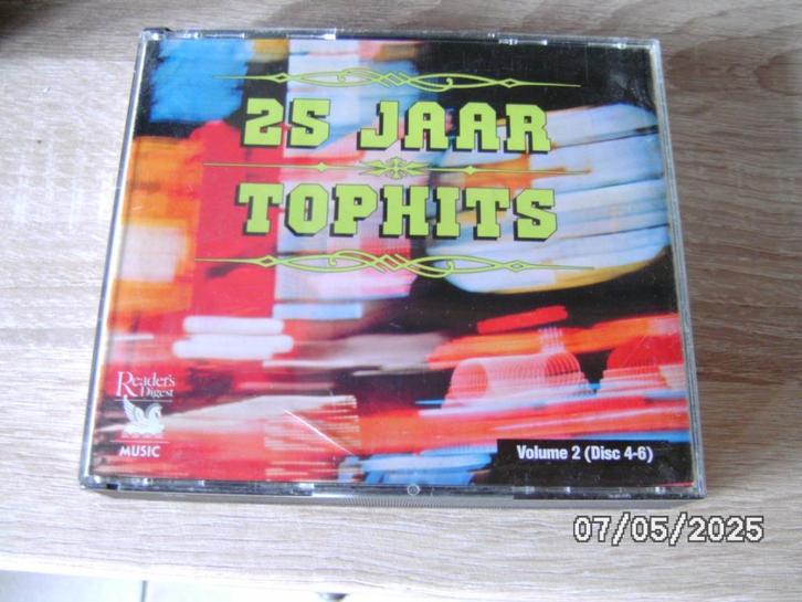 Een 3 dubbele CD "25 jaar tophits" (volume 2), CD & DVD, CD | Autres CD, Comme neuf, Envoi