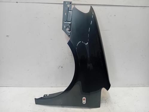 SPATBORD LINKS VOOR Volkswagen Caddy III (2KA,2KH,2CA,2CH), Auto-onderdelen, Carrosserie, Spatbord, Volkswagen, Voor, Links, Gebruikt