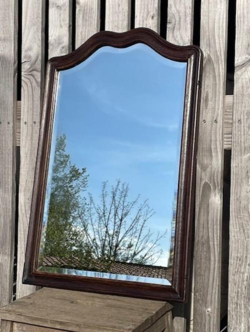 mooie oude spiegel in eiken kader, Antiek en Kunst, Antiek | Spiegels, 50 tot 100 cm, Minder dan 100 cm, Rechthoekig, Ophalen
