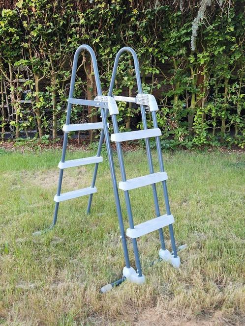 Zwembadladder weerbestendig anti-slip, Tuin en Terras, Zwembad-toebehoren, Gebruikt, Ophalen