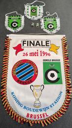 Verzameling Cercle Brugge oud logo prachtige pins + vaandels, Ophalen of Verzenden, Zo goed als nieuw