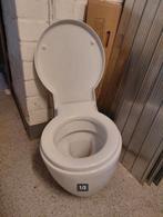 Merk Porcher - hangtoilet perfecte staat met bril en deksel, Huis en Inrichting, Ophalen, Zo goed als nieuw