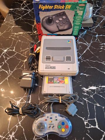 Console Super Nintendo + jeux + Manette Turbo + Fighter Stic