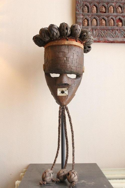 Salampasu-masker, Congo., Antiek en Kunst, Kunst | Niet-Westerse kunst, Ophalen of Verzenden