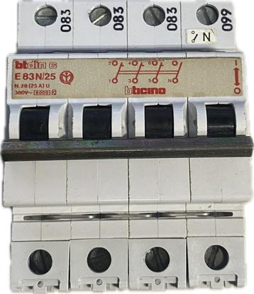 BTDIN 6 automaat/zekering 25A - 380V~, Enlèvement, Utilisé, Interrupteur