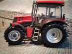Tracteur Kirovets K3180ATM - Universal Hobbies, Hobby & Loisirs créatifs, Comme neuf, Universal Hobbies, Enlèvement ou Envoi, Tracteur et Agriculture