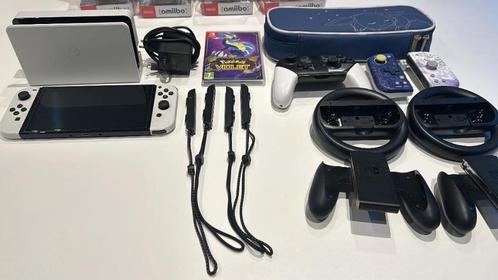 Switch OLED white + toebehoren, Games en Spelcomputers, Spelcomputers | Nintendo Switch, Zo goed als nieuw, Switch OLED, Met 3 controllers of meer