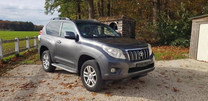 Toyota Land Cruiser 150 Kort, Lichte Vracht, 2010, Auto's, Toyota, Particulier, Landcruiser, 4x4, ABS, Achteruitrijcamera, Airbags