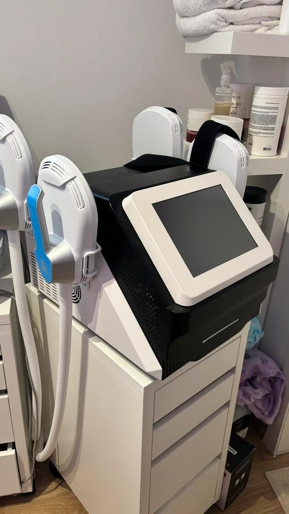 Machine EMS + Radiofréquence, Elektronische apparatuur, Persoonlijke Verzorgingsapparatuur, Gebruikt, Overige typen, Ophalen