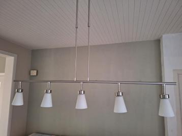 Moderne hanglamp beschikbaar voor biedingen