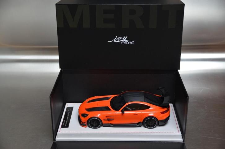 1/18 Mercedes Amg GTR Black Series Ivy Merit, Hobby en Vrije tijd, Modelauto's | 1:18, Nieuw, Auto, Overige merken, Ophalen of Verzenden