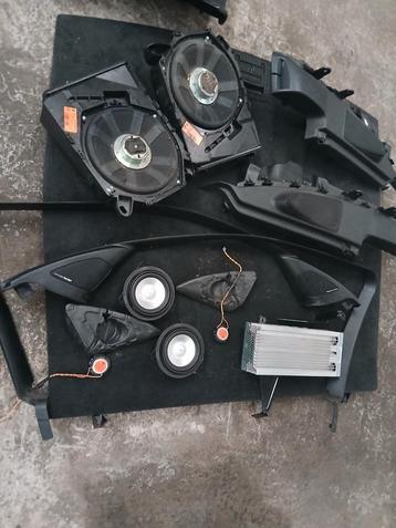 Originele BMW OEM-serie 1 E81 E87 Harman Kardon complete set beschikbaar voor biedingen