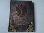 3 cdbox Tomorrowland 10 years of madness, Boxset, Gebruikt, Ophalen of Verzenden, Dance Populair