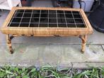 Table basse salon ou jardin en rotin, Maison & Meubles, Tables | Tables de salon, 100 à 150 cm, Moins de 50 cm, Années 70, Enlèvement