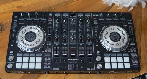 Pioneer DDJ-SX2 + originele doos en stroomkabel, Muziek en Instrumenten, Dj-sets en Draaitafels, Zo goed als nieuw, Draaitafel